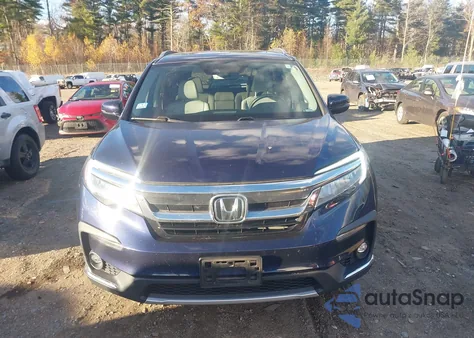 2021 Honda Pilot Awd Touring 8 Passenger z USA, uszkodzony, nr VIN 5FNYF6H94MB003272